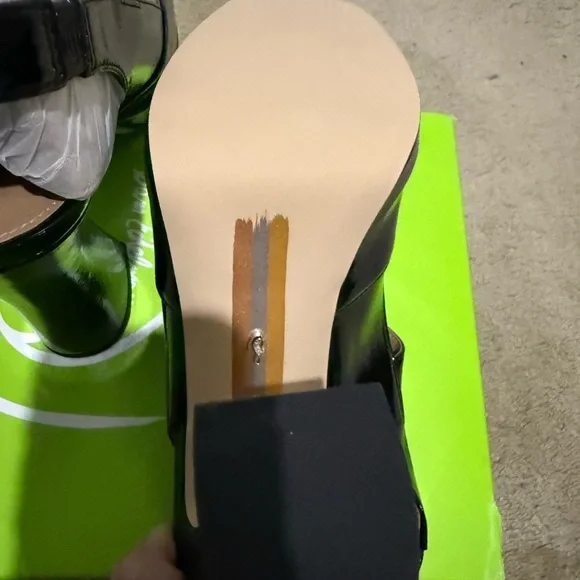 Sam Edelman Black Faux Patent Leather Mary Jane Heels NIB - Picture 11 of 13